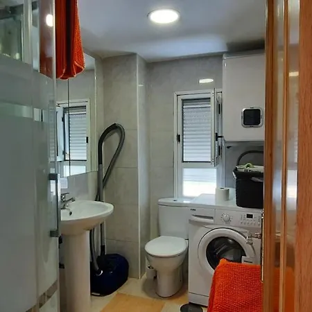 Pos, Pesquero En Primera Linea Apartman