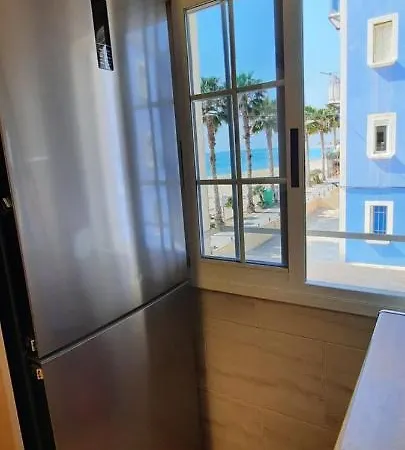 Pos, Pesquero En Primera Linea Apartman